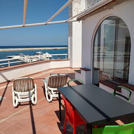 Fronte Del Mare - Seafront Terrace Villa Villanova di Ostuni Bagian luar foto